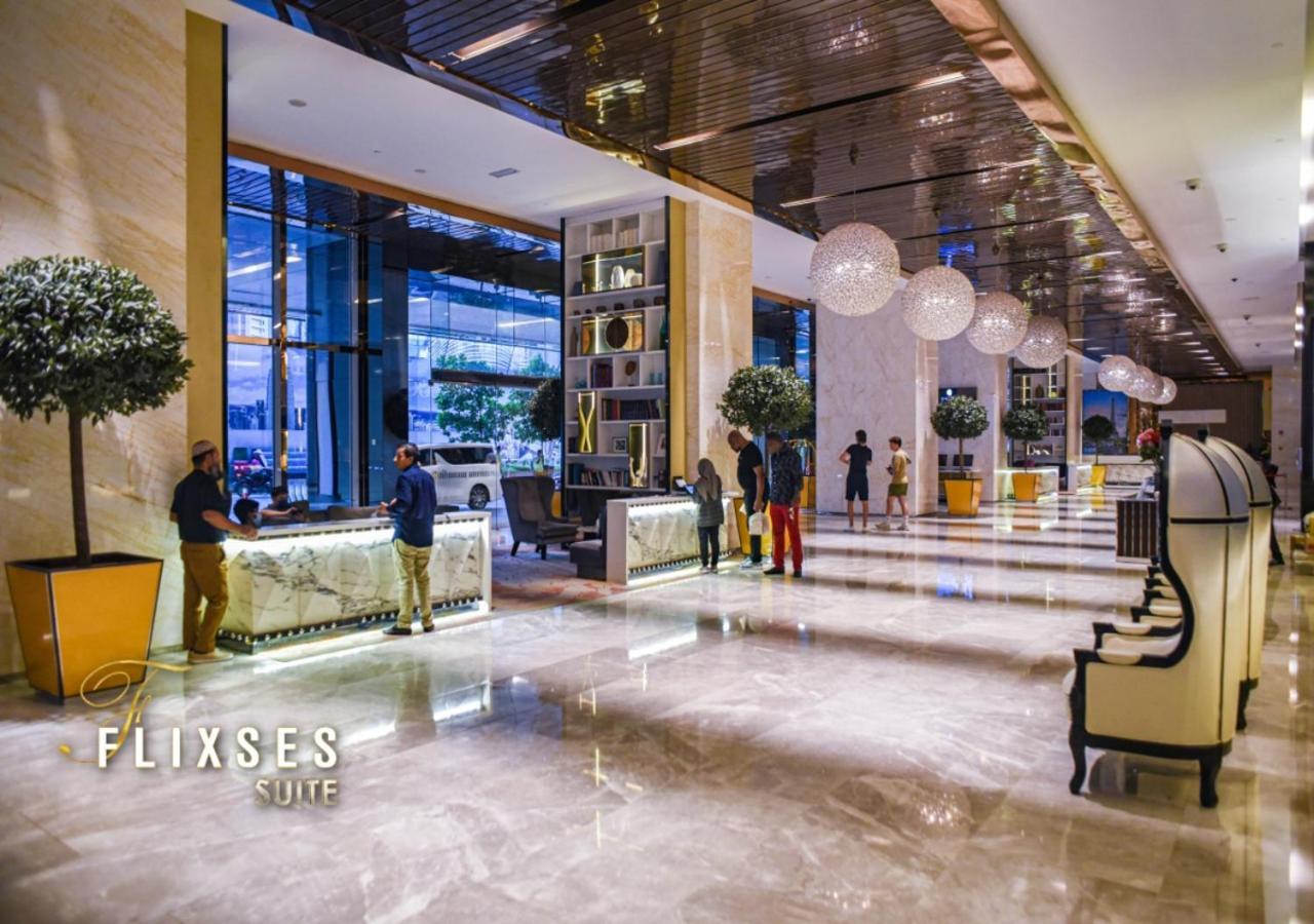 Flixses Suites At Platinum Klcc 쿠알라룸푸르 외부 사진