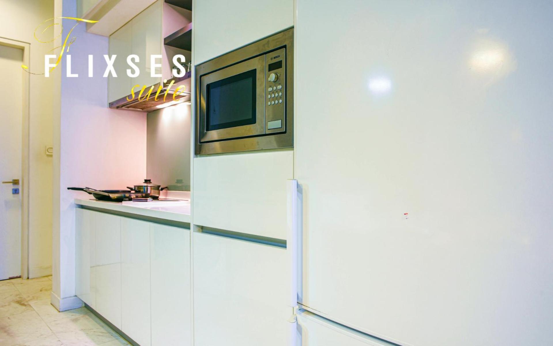Flixses Suites At Platinum Klcc 쿠알라룸푸르 외부 사진